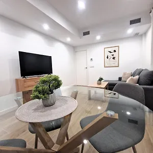https://ds-san-cayetano-apartments.es-andalucia.com
